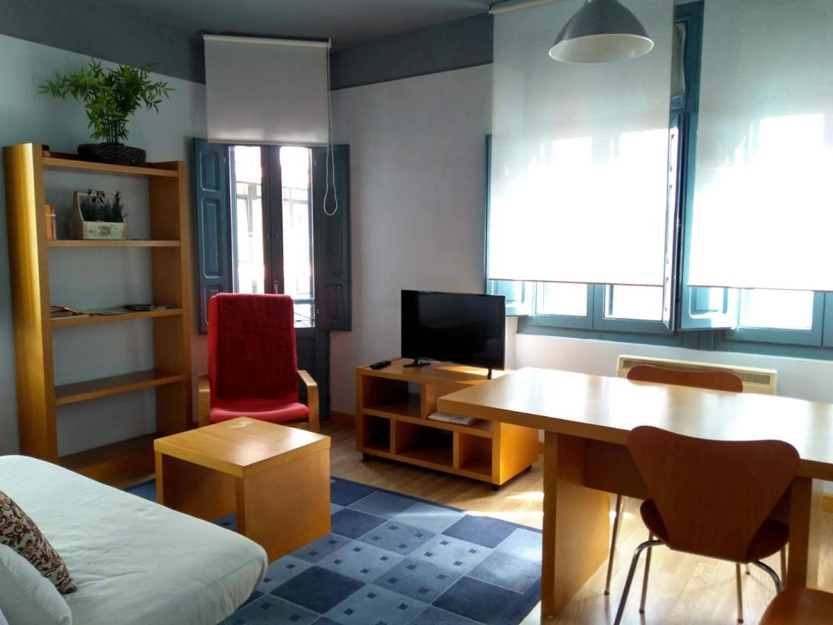 Apartamentos Legazpi Кангас дел Нарсеа Екстериор снимка